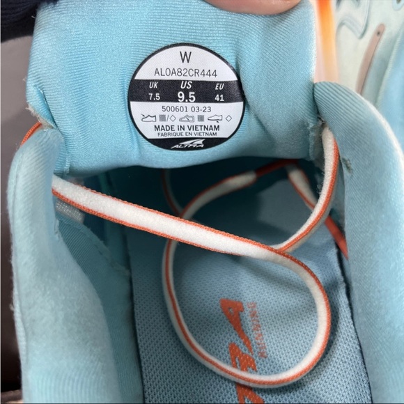 Altra Via Olympus Women Running Shoes Light Blue Size 9.5 US AL082CR444 - Picture 8 of 8